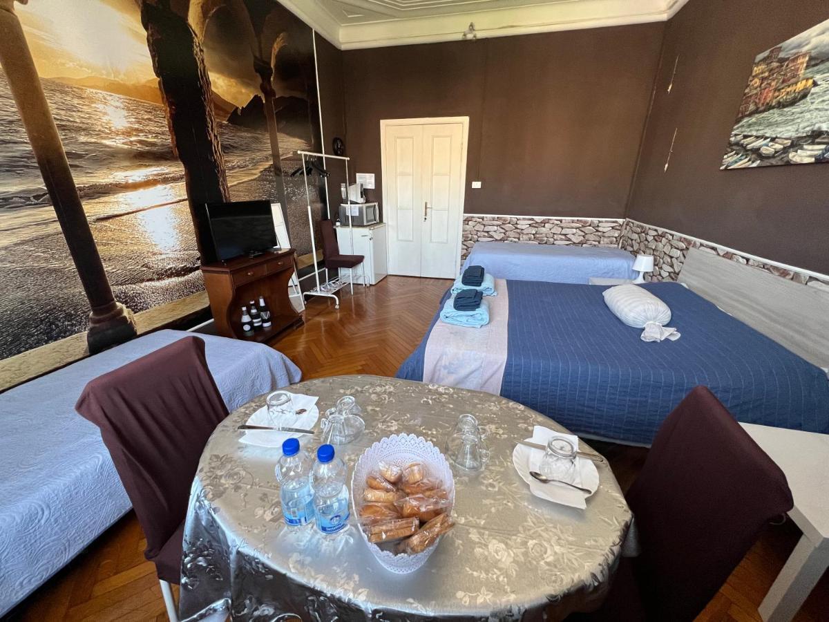 B&B Piazza Della Vittoria Γένοβα Εξωτερικό φωτογραφία